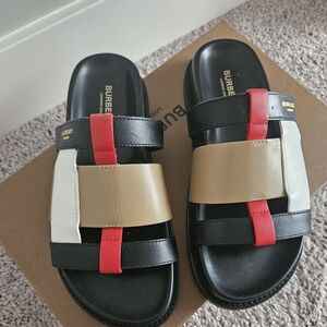 Burberry Ellendale Slide